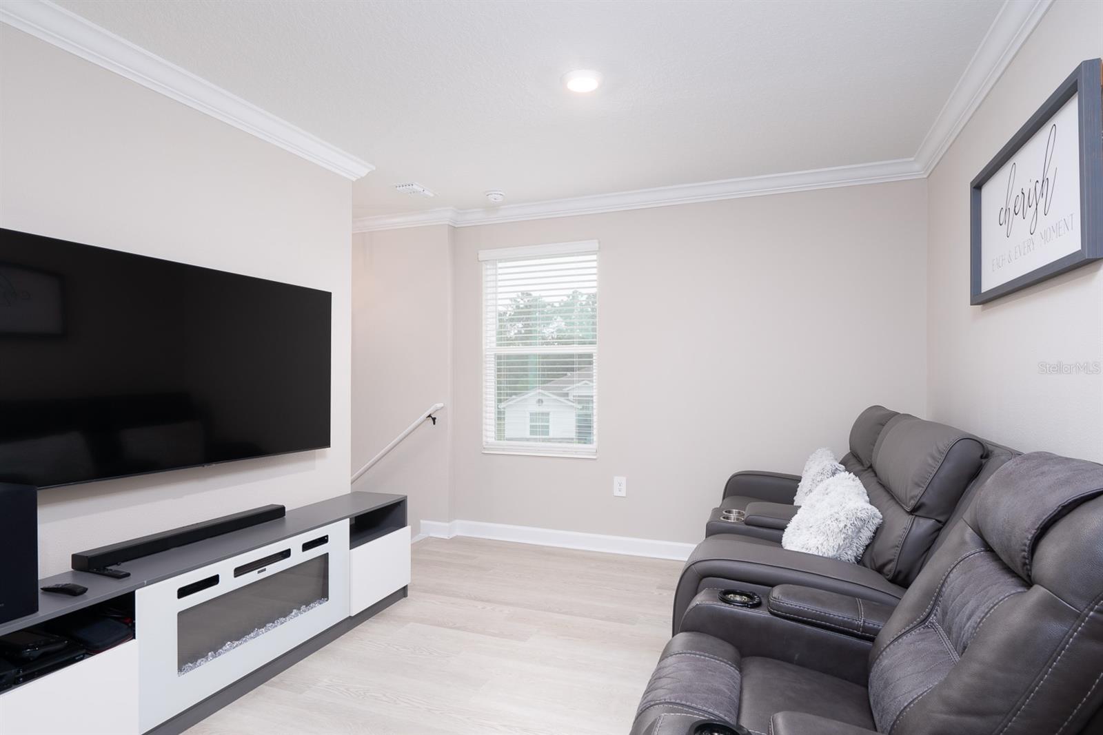 3027 Camden Way Property Photo 19