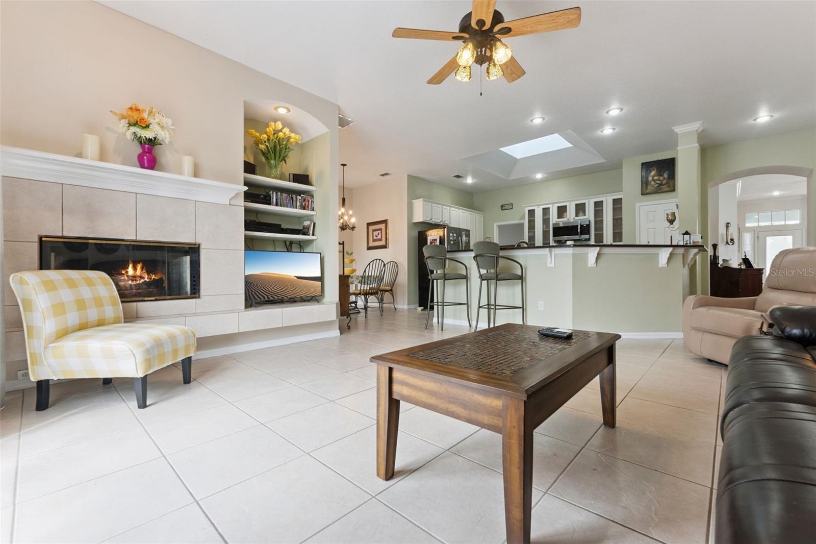 8038 Glitter Ct Property Photo 12
