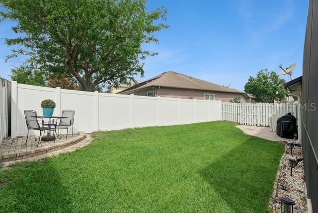 8038 Glitter Ct Property Photo 27