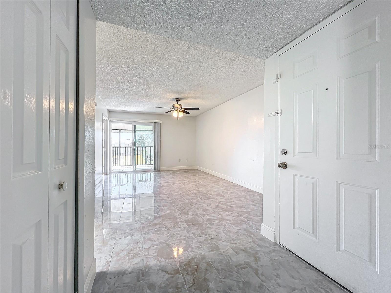 802 Sky Lake Cir #c Property Photo 5
