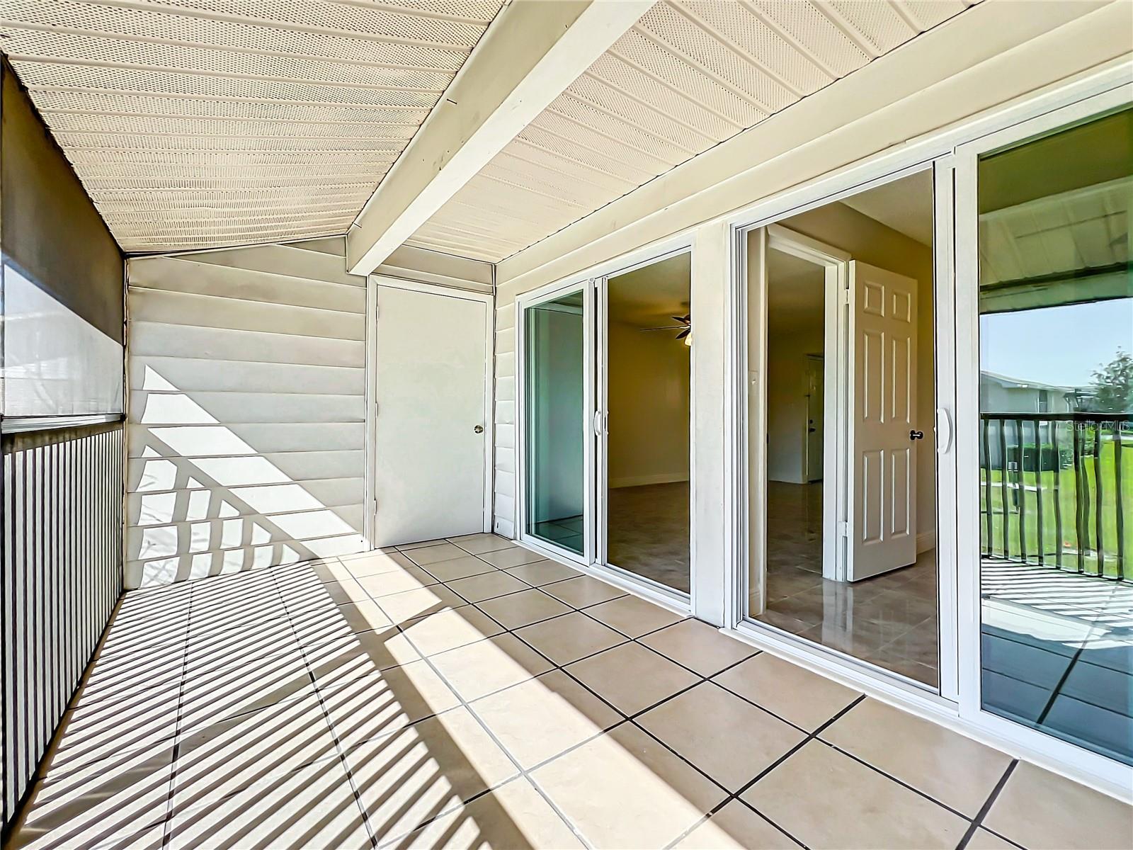 802 Sky Lake Cir #c Property Photo 22