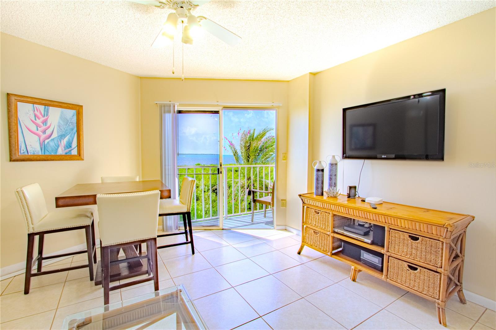 500 Burton Dr #4204 Property Photo 3