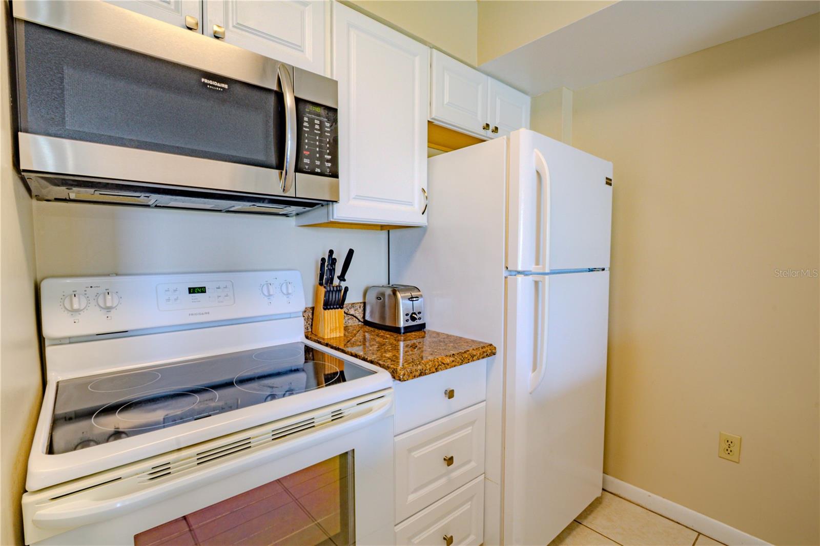 500 Burton Dr #4204 Property Photo 13