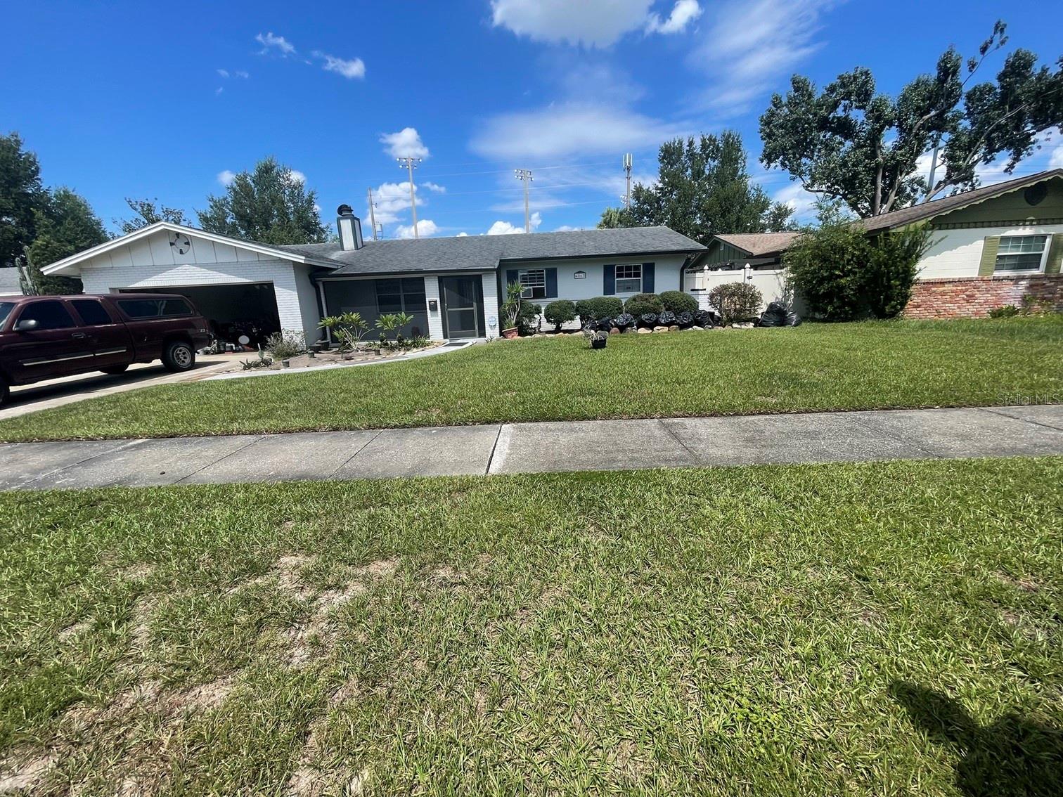 4867 CEDAR BAY ST Property Photo 1