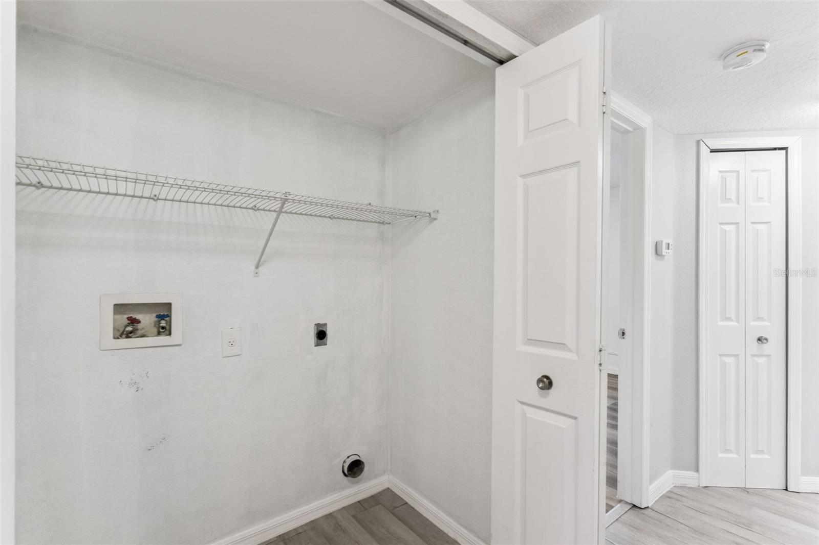 2442 Sweetwater Club Cir #41 Property Photo 12