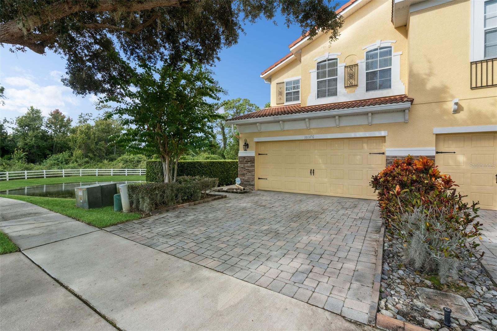 10376 Fallsgrove St Property Photo 2