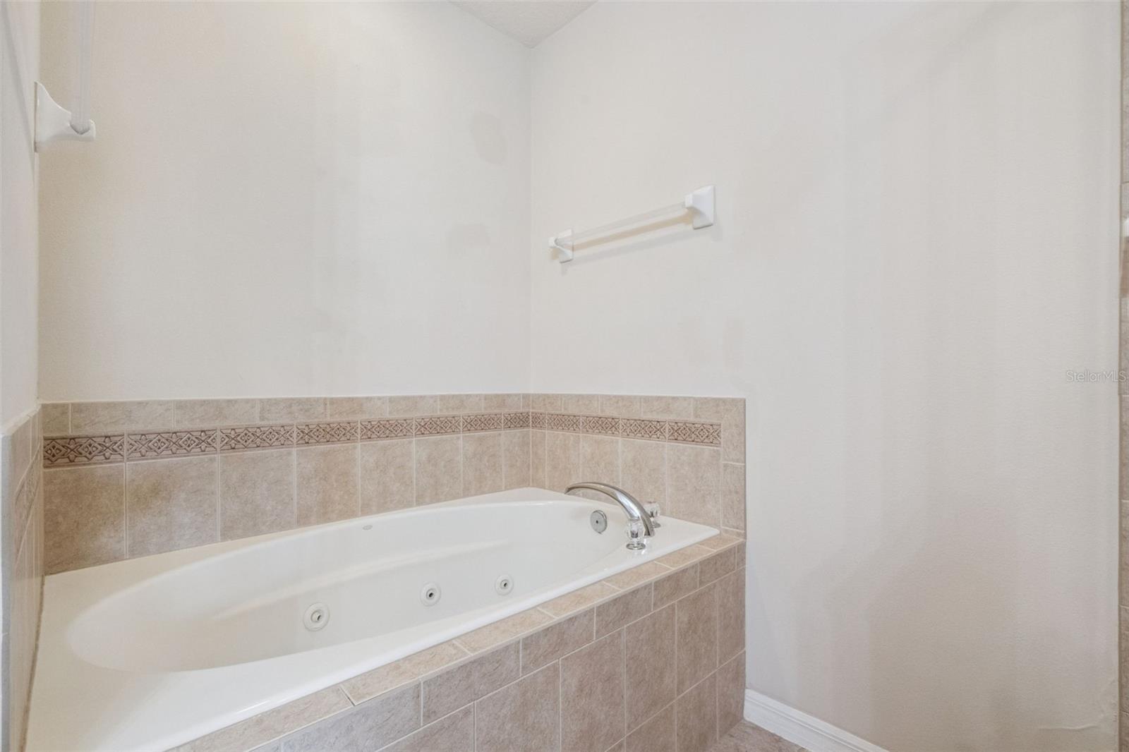 10376 Fallsgrove St Property Photo 25
