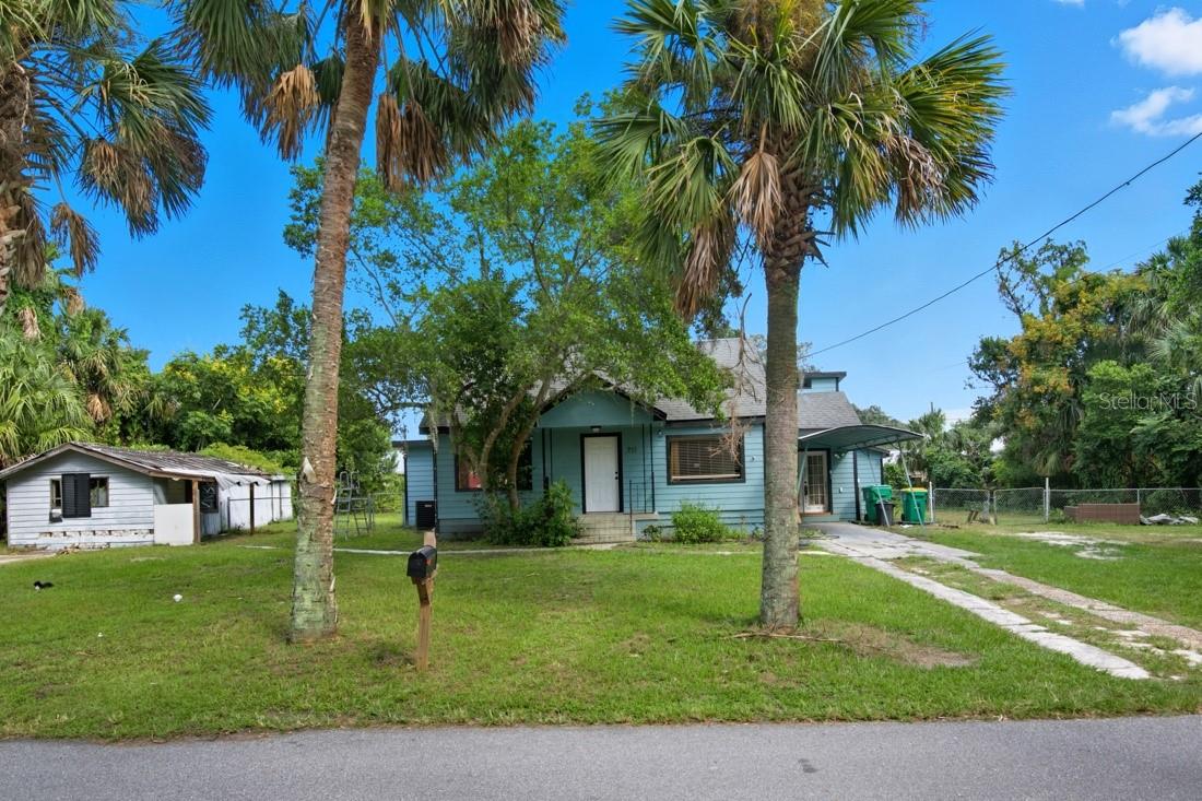 711 S PALMETTO AVE Property Photo 1