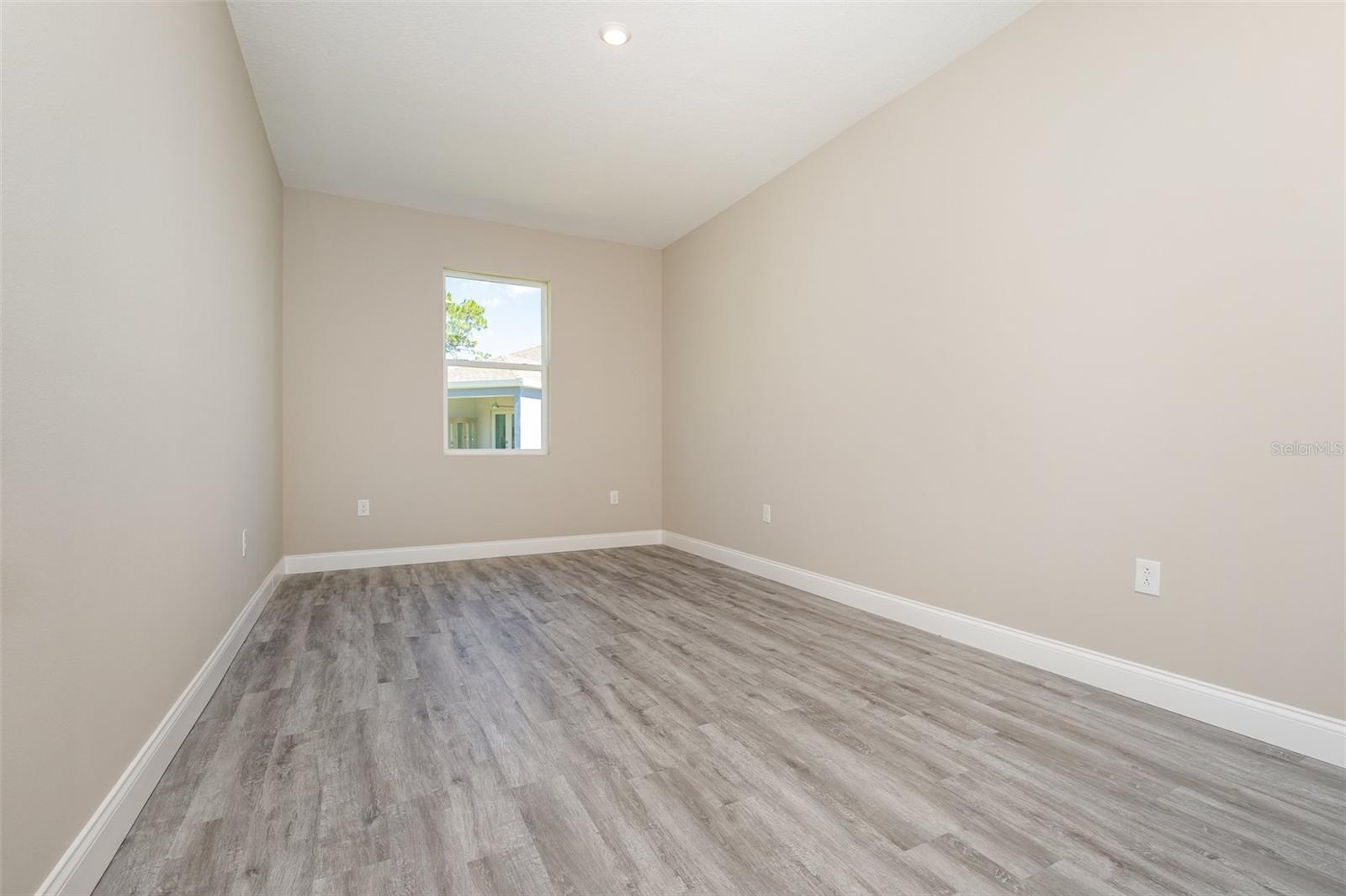 3187 Topsey Ave Se Property Photo 21