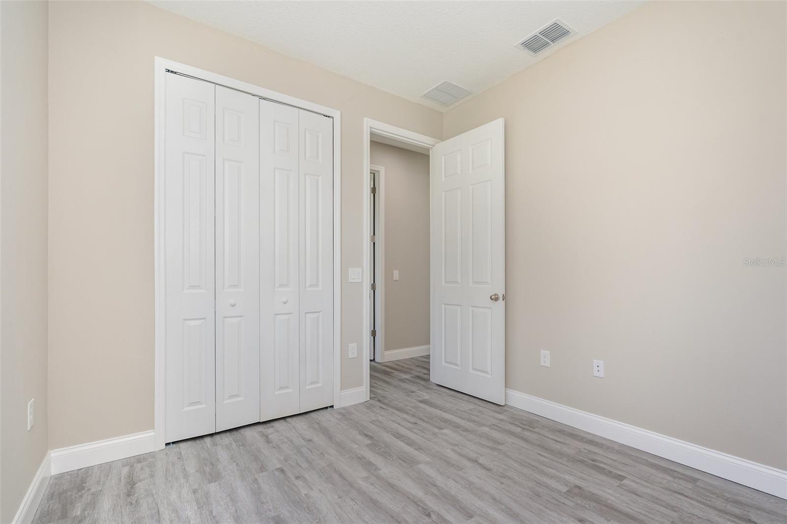 3187 Topsey Ave Se Property Photo 29