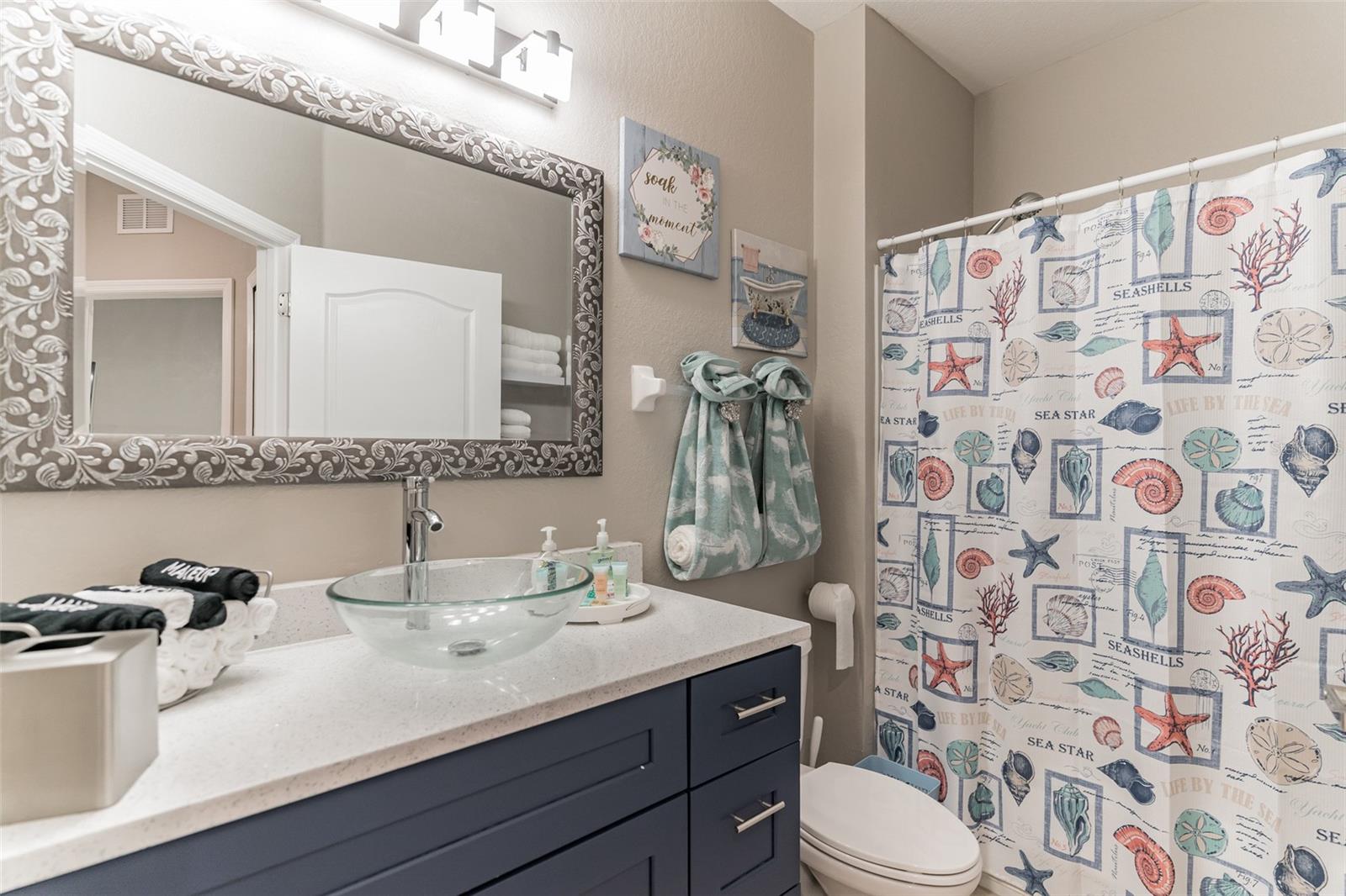 2468 Caravelle Cir Property Photo 18