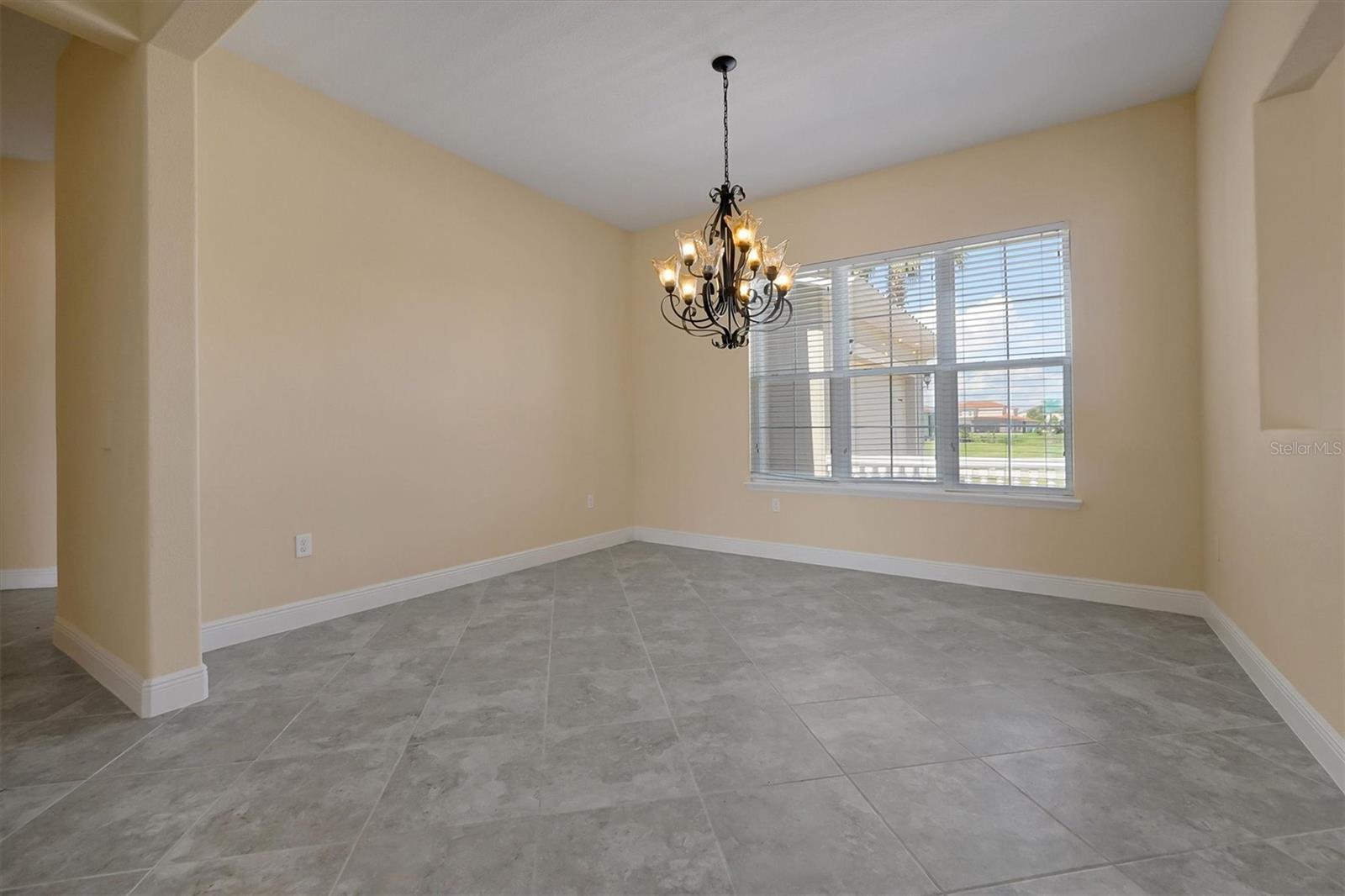 870 Spinnaker Way Property Photo 13