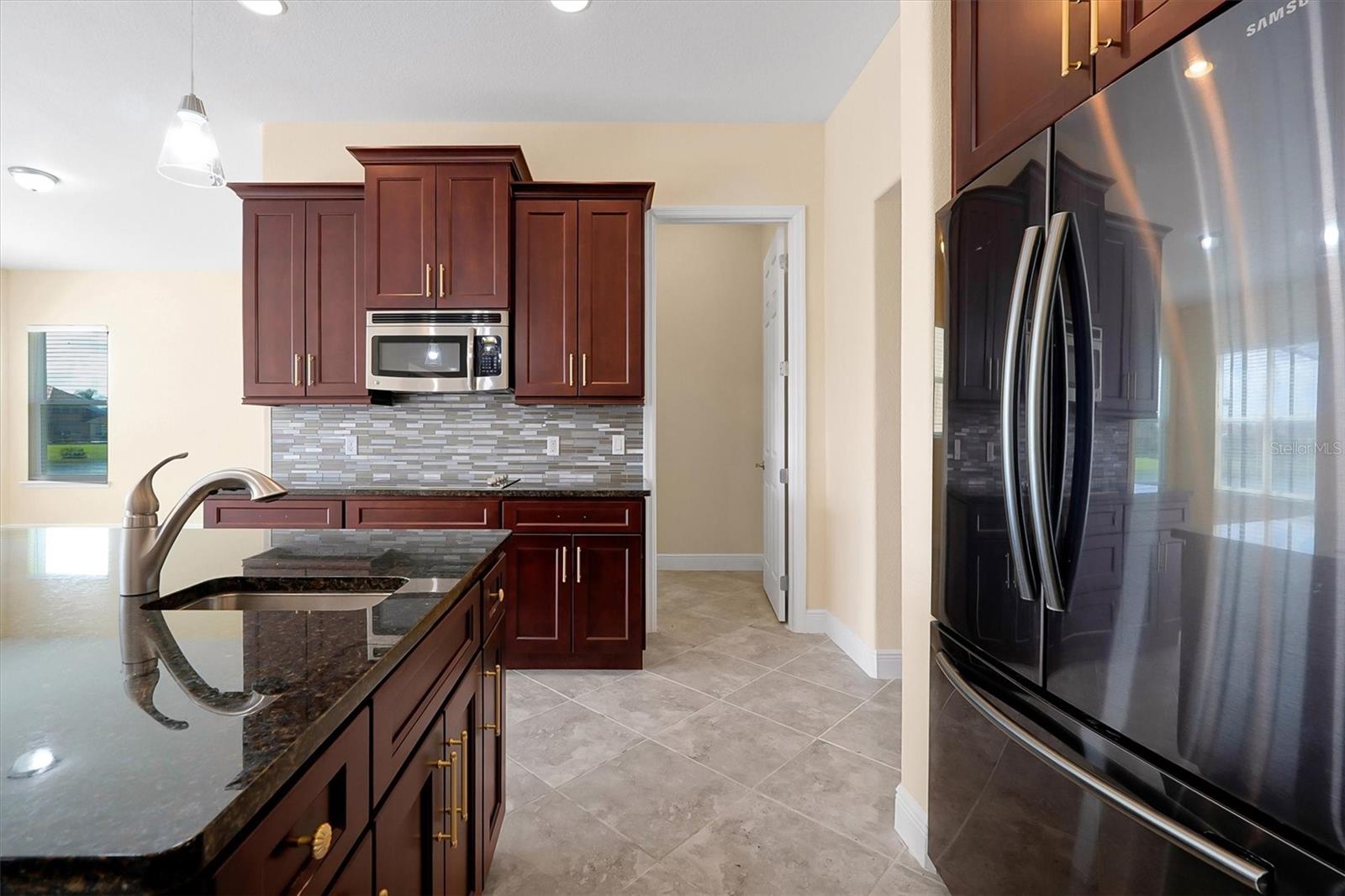 870 Spinnaker Way Property Photo 17