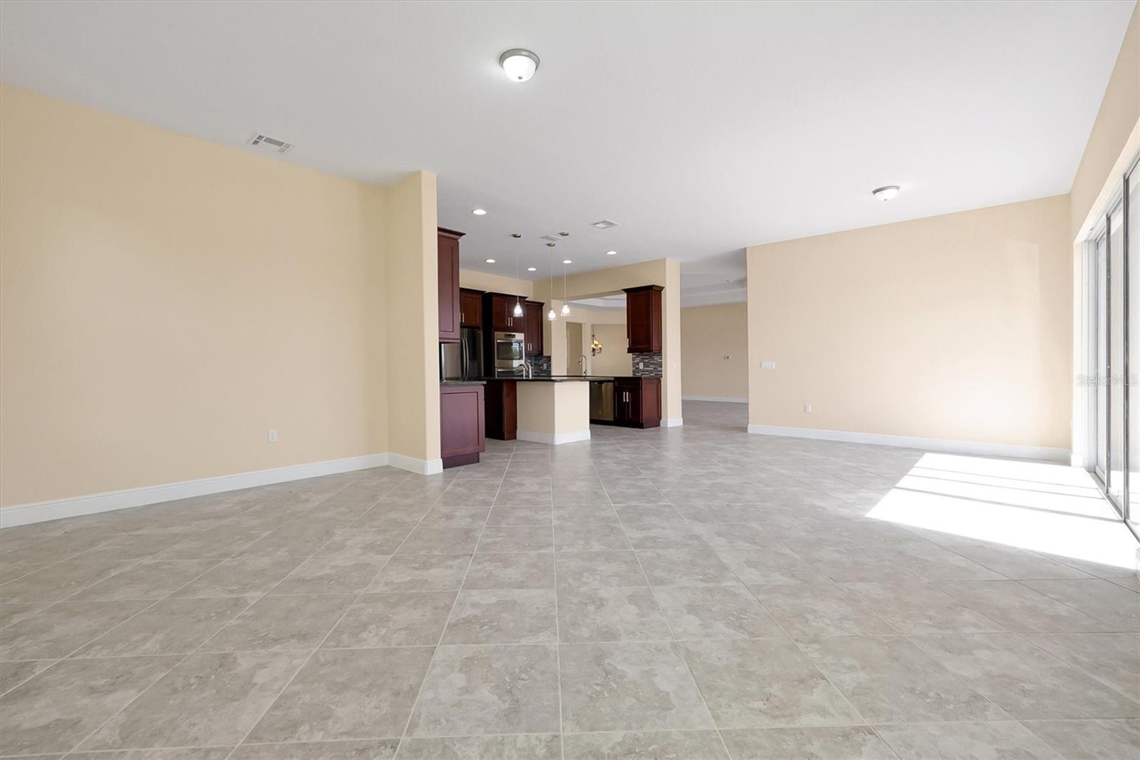 870 Spinnaker Way Property Photo 19