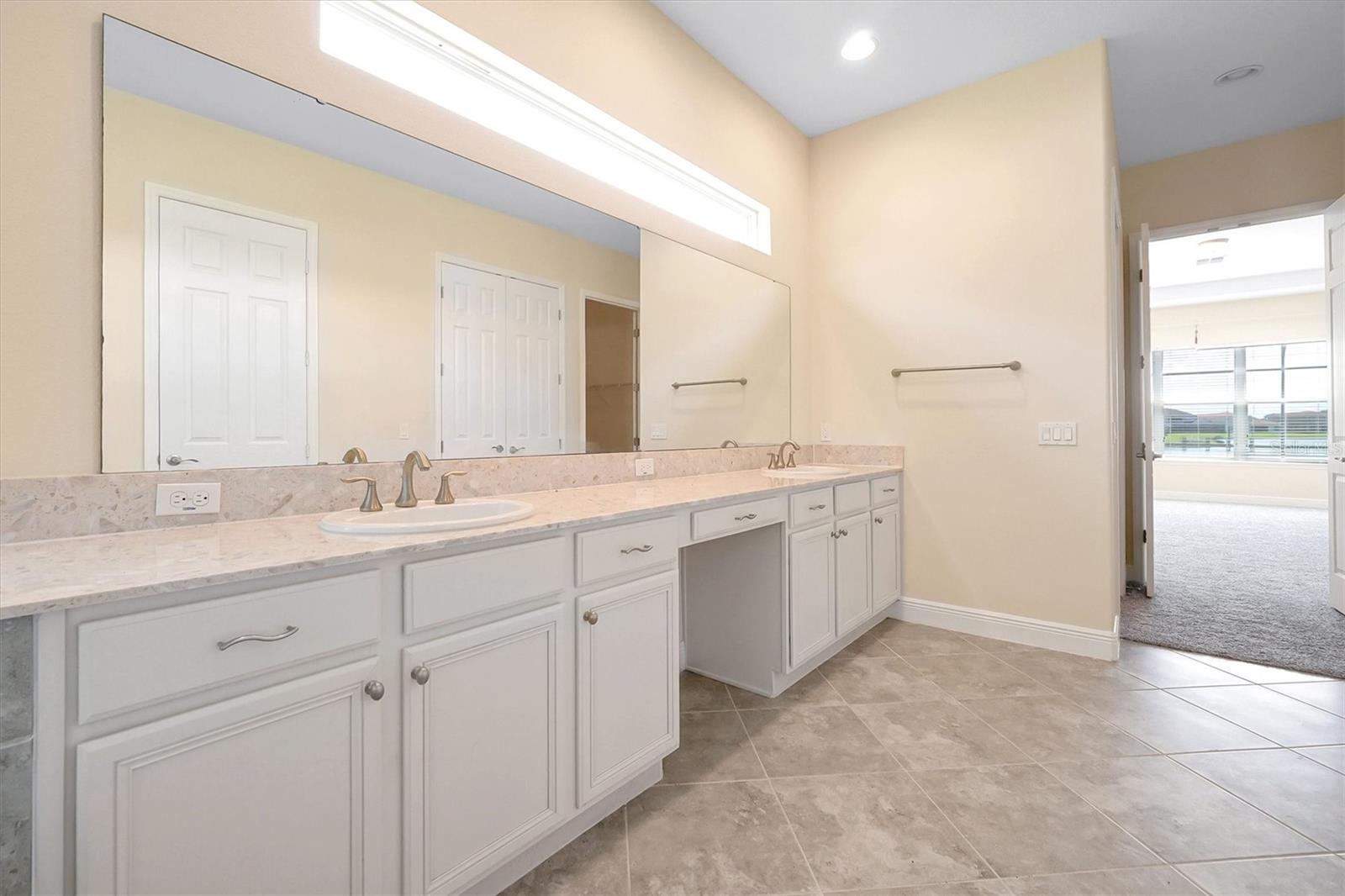 870 Spinnaker Way Property Photo 24