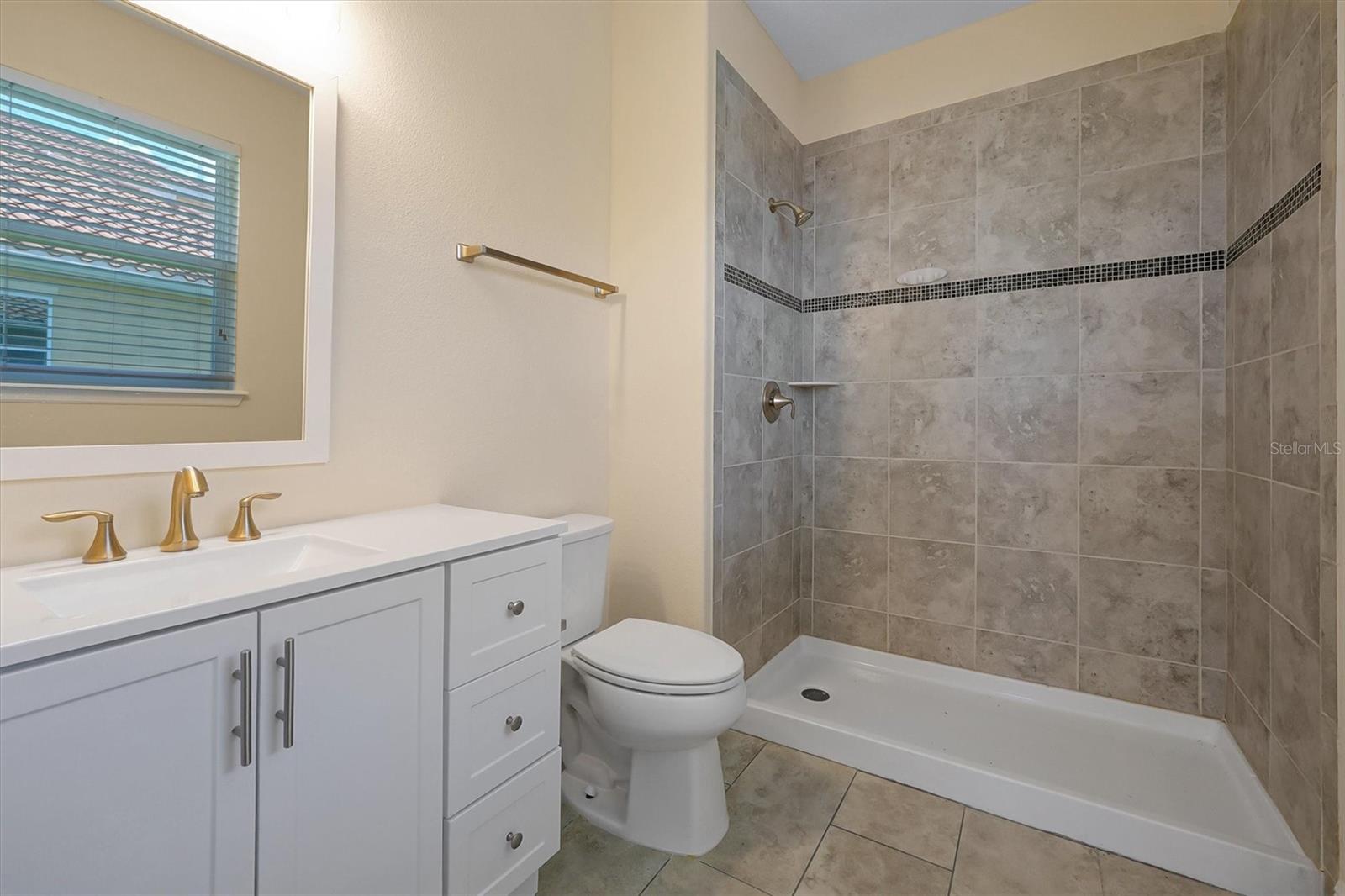 870 Spinnaker Way Property Photo 37