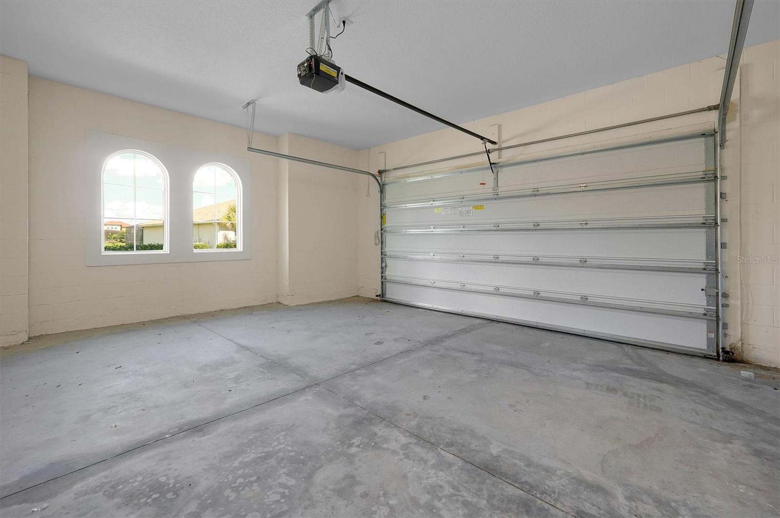 870 Spinnaker Way Property Photo 42