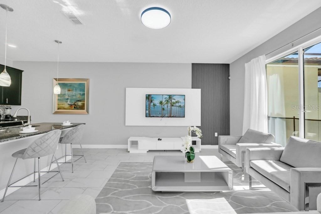 O6350649 Property Photo 13