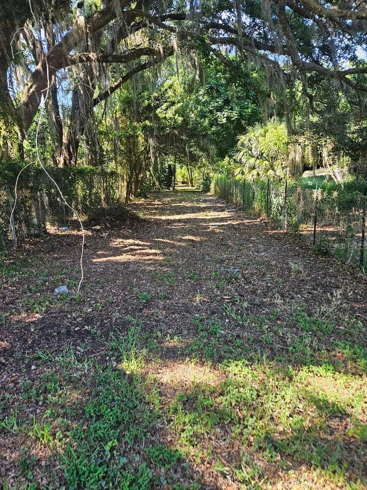 Private Dr Property Photo 3