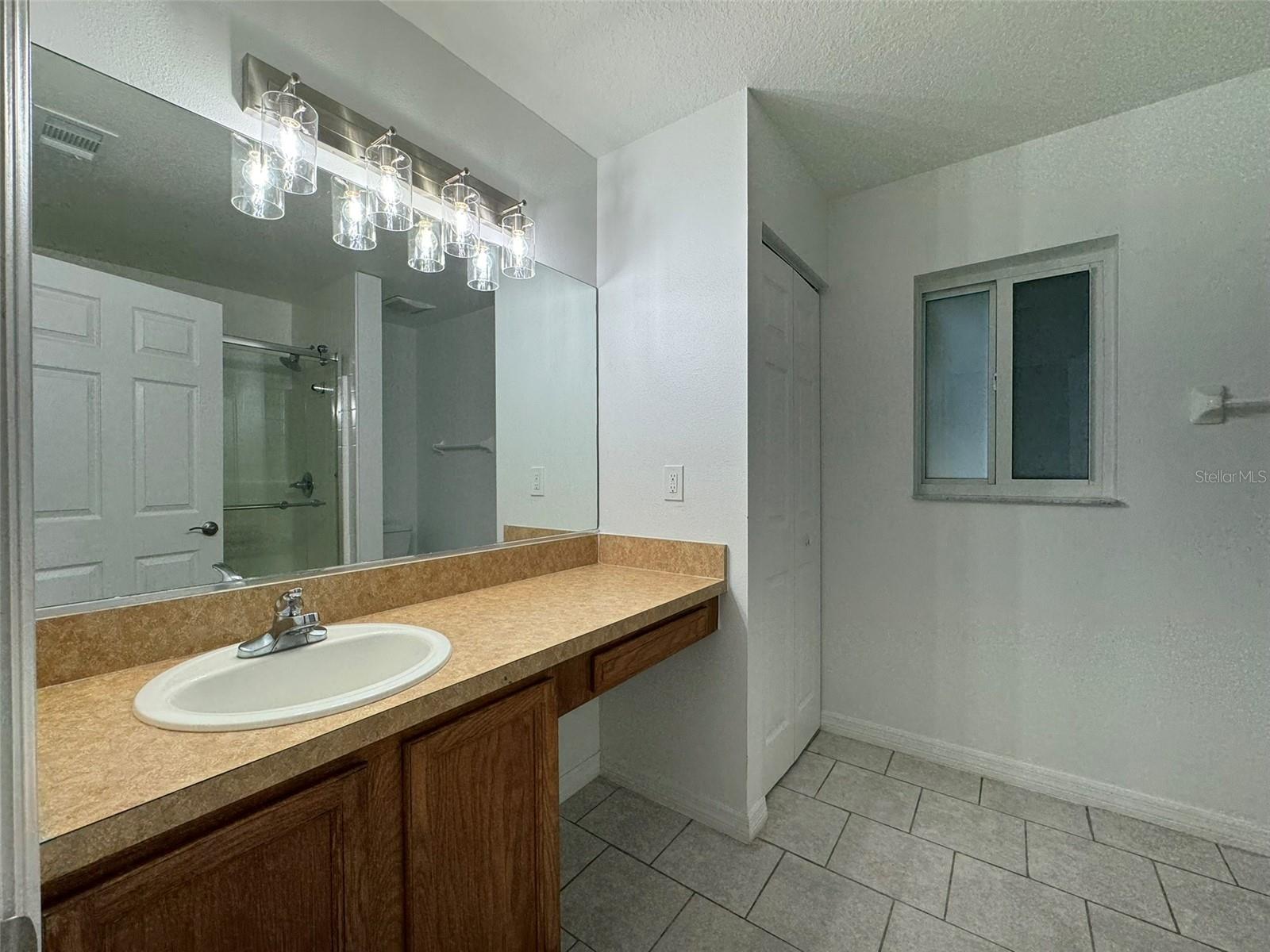 104 Heathrow Dr Property Photo 25