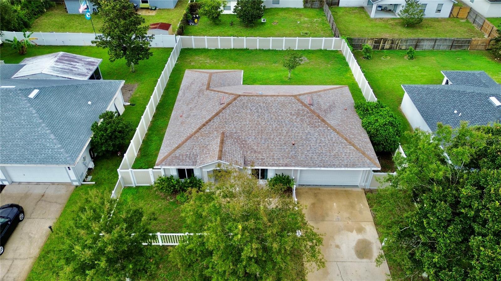 104 Heathrow Dr Property Photo 28