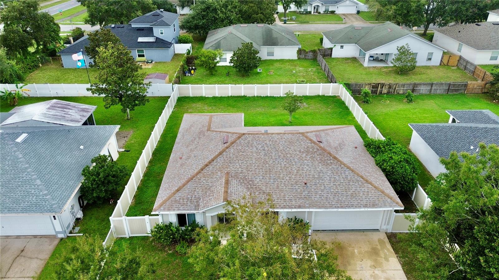 104 Heathrow Dr Property Photo 31