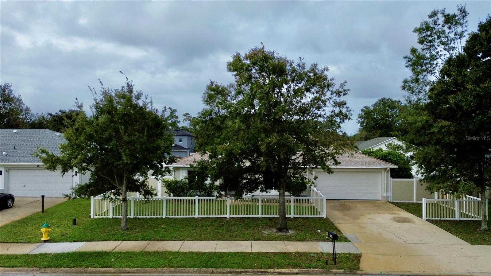 104 Heathrow Dr Property Photo 35