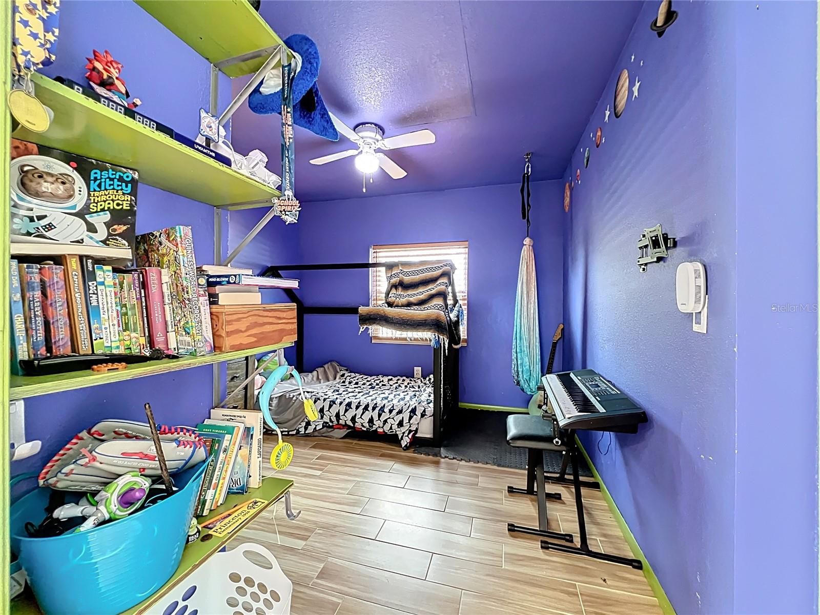 1098 Henry Balch Dr Property Photo 37