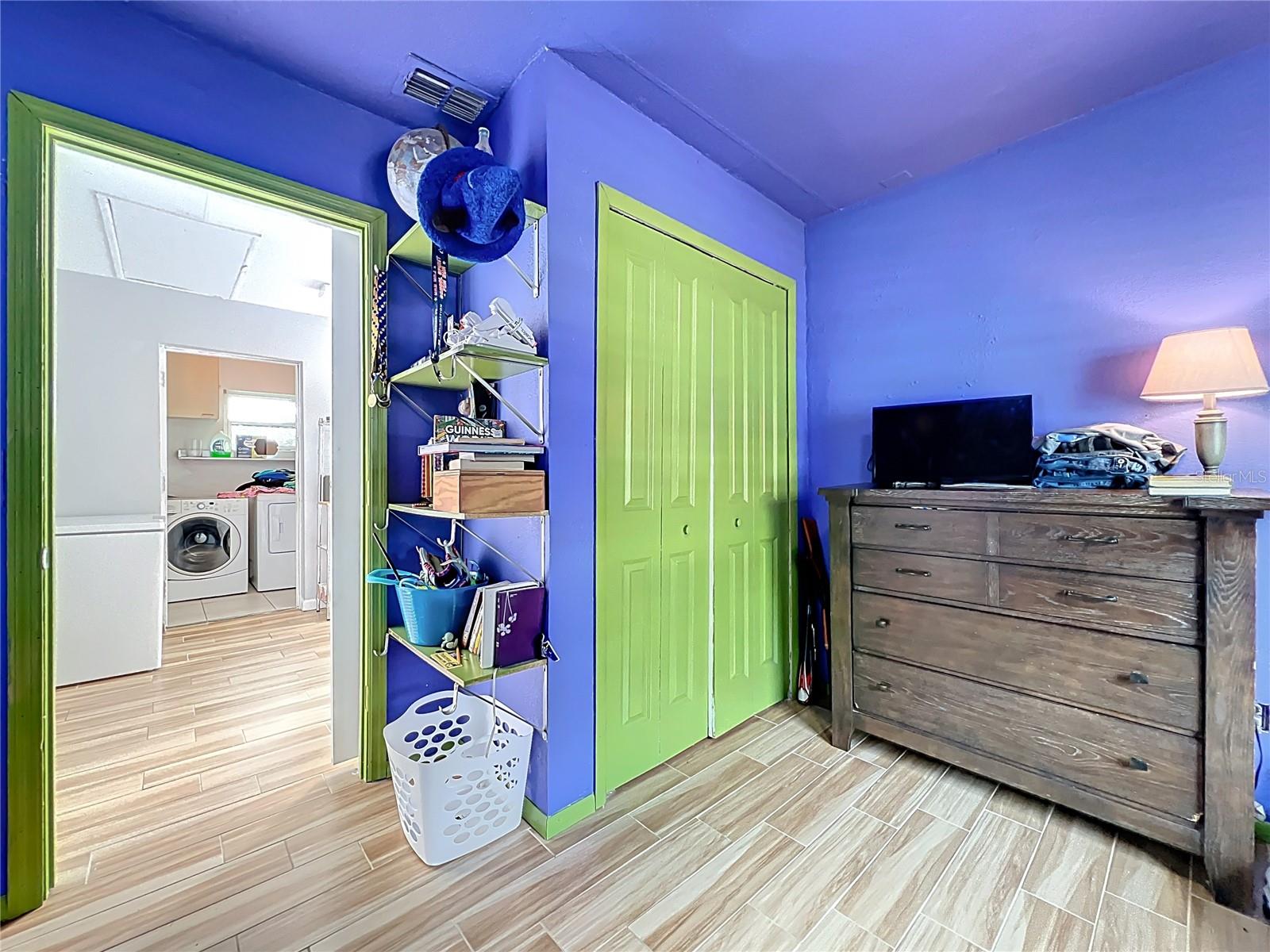 1098 Henry Balch Dr Property Photo 39