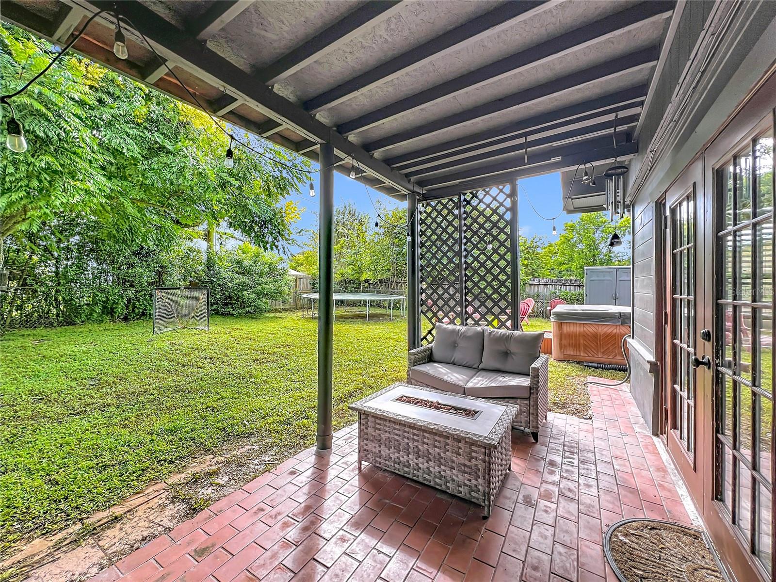 1098 Henry Balch Dr Property Photo 47