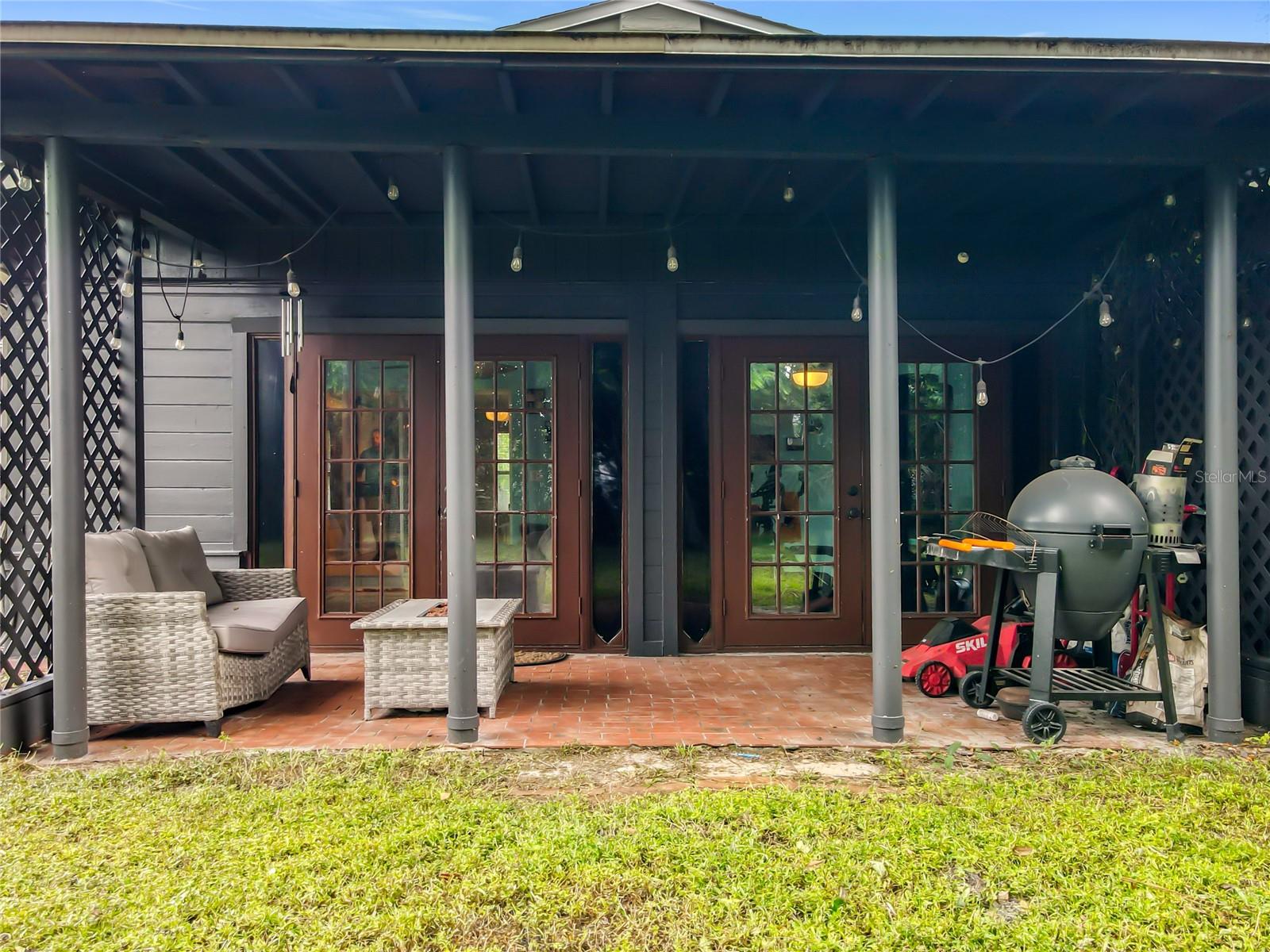 1098 Henry Balch Dr Property Photo 50
