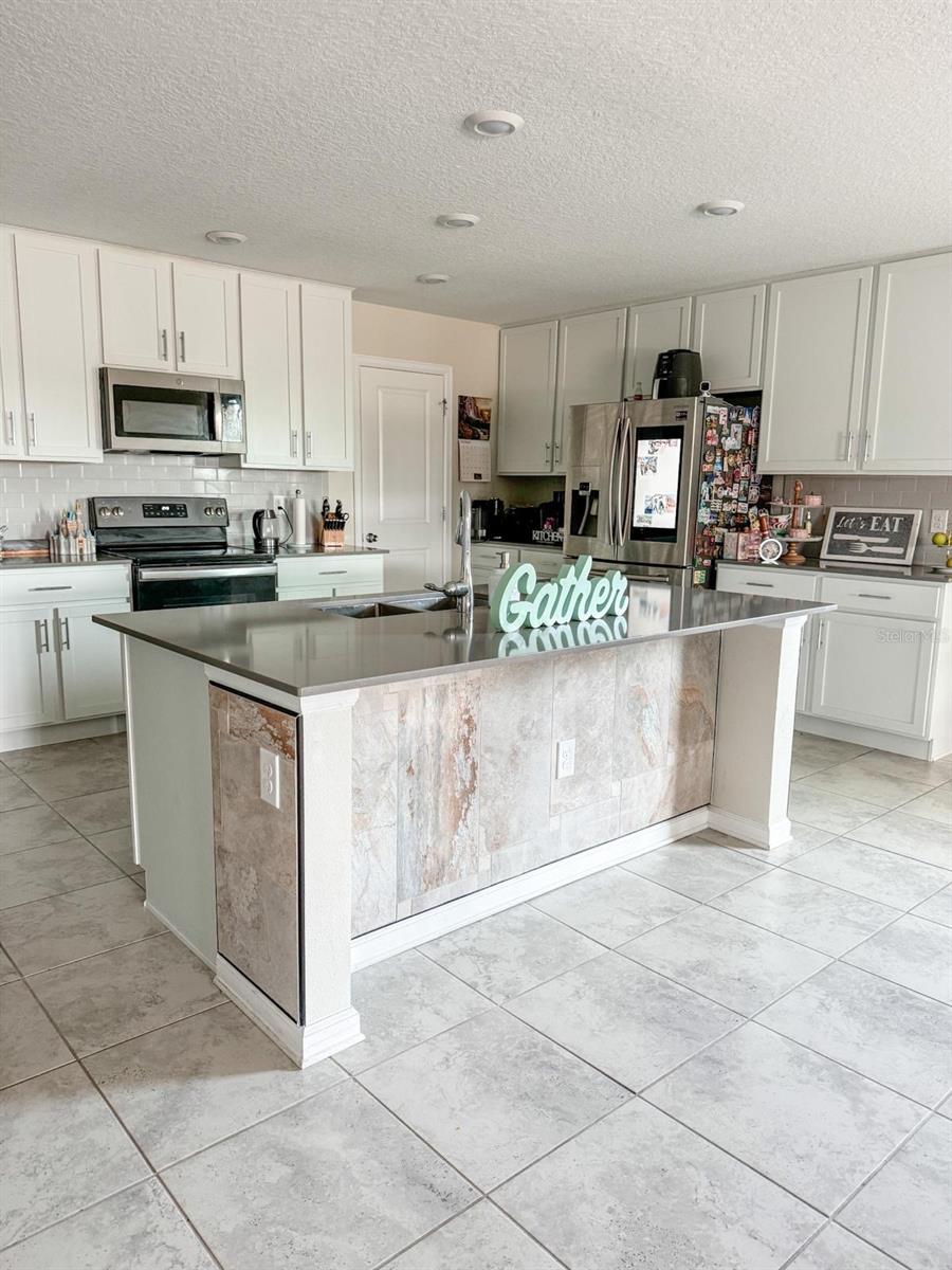 4499 Magnolia Ridge Ct Property Photo 6