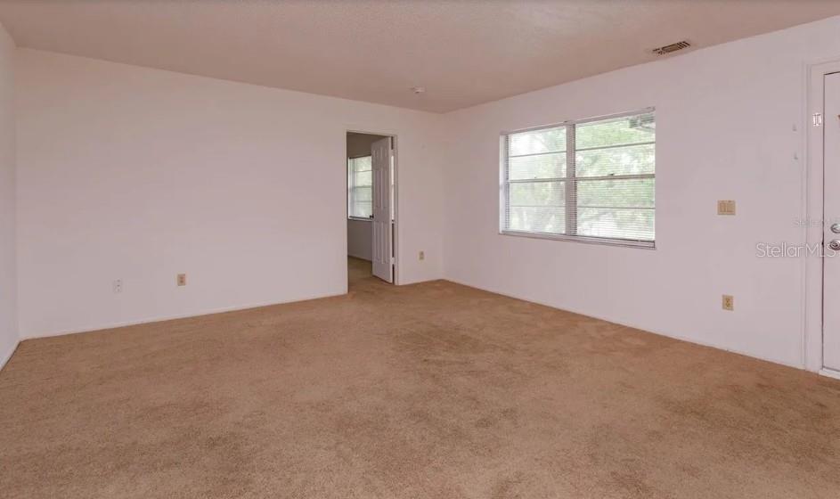 68 Windtree Ln #201 Property Photo 13
