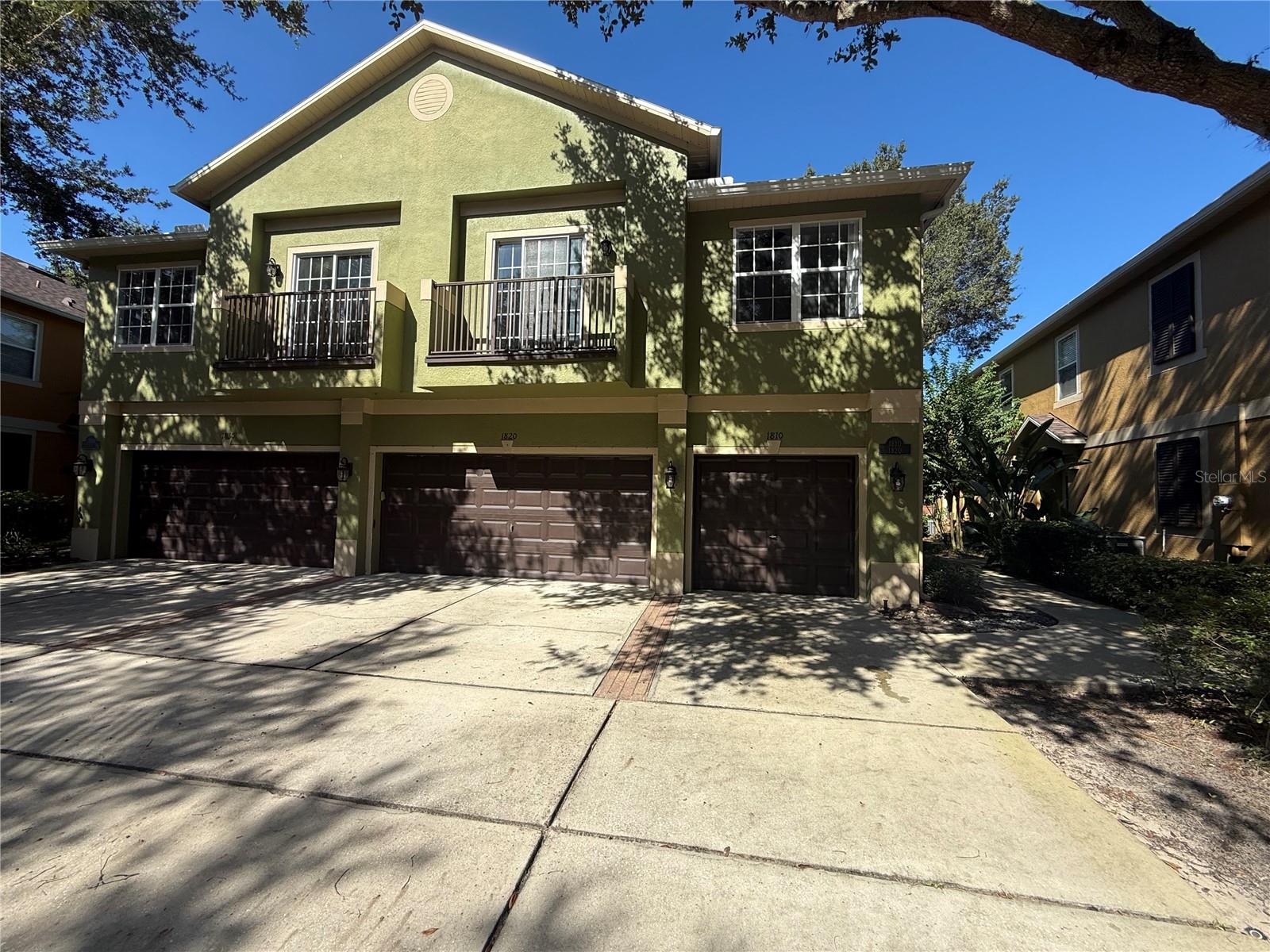 1810 Pine Oak Trl Property Photo 1