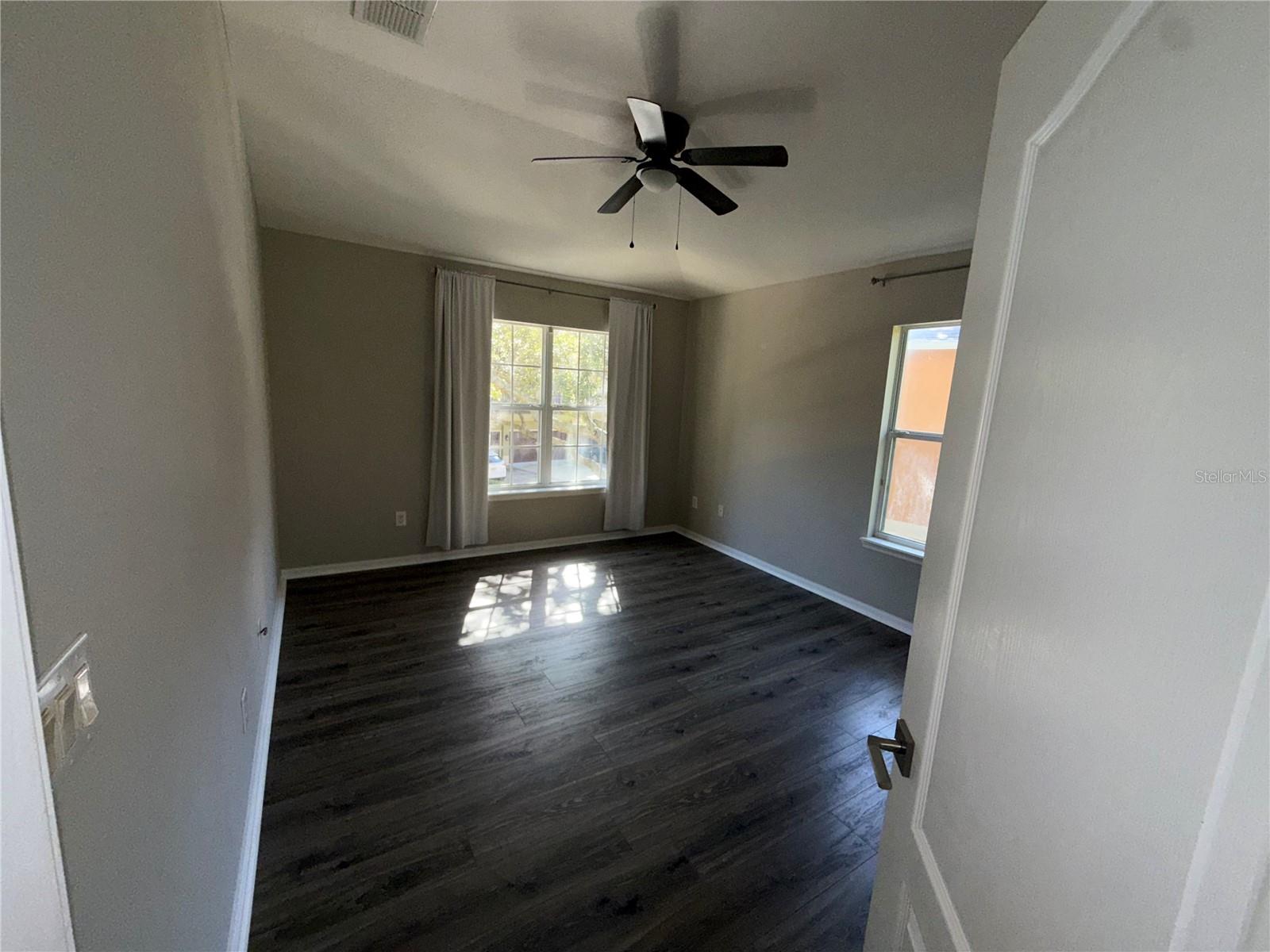 1810 Pine Oak Trl Property Photo 25