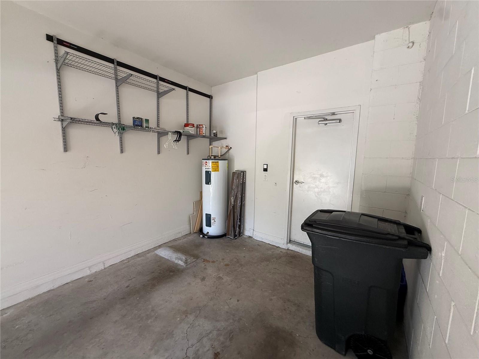 1810 Pine Oak Trl Property Photo 36