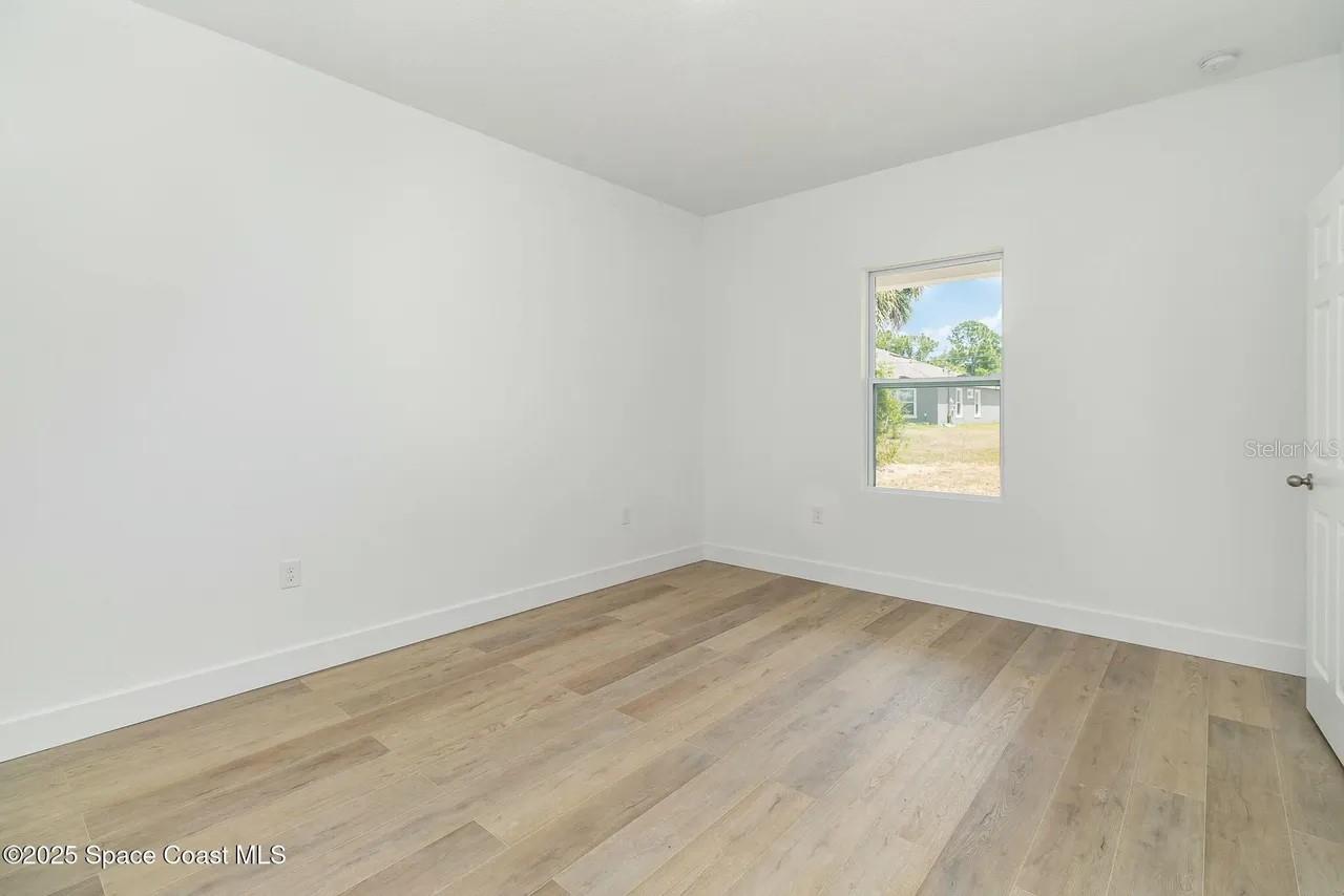 435 Goldsmith Ave Nw Property Photo 10