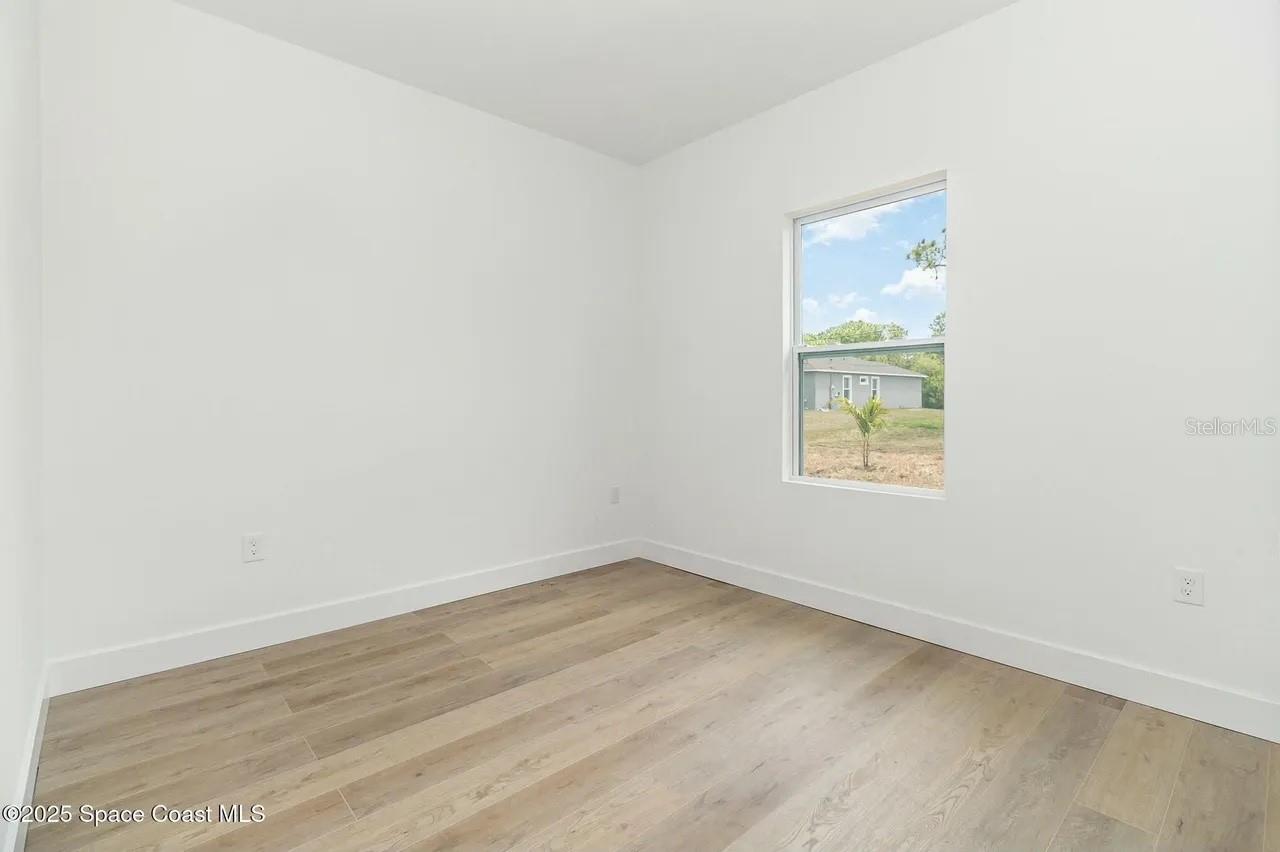 435 Goldsmith Ave Nw Property Photo 14
