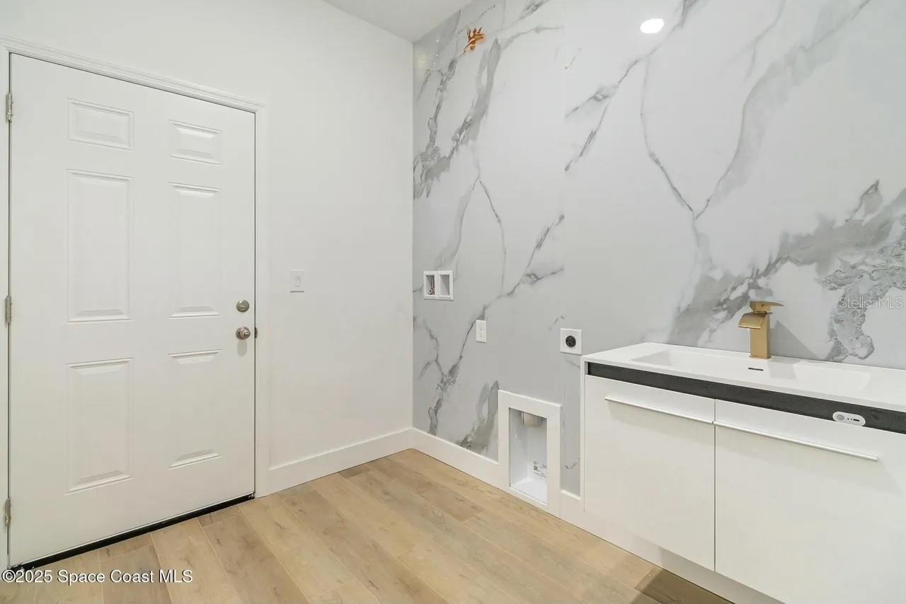 435 Goldsmith Ave Nw Property Photo 17