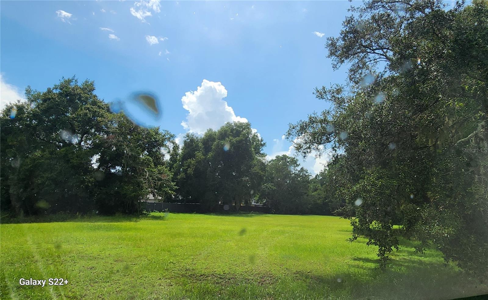 1048 Ustler Rd Property Photo 3