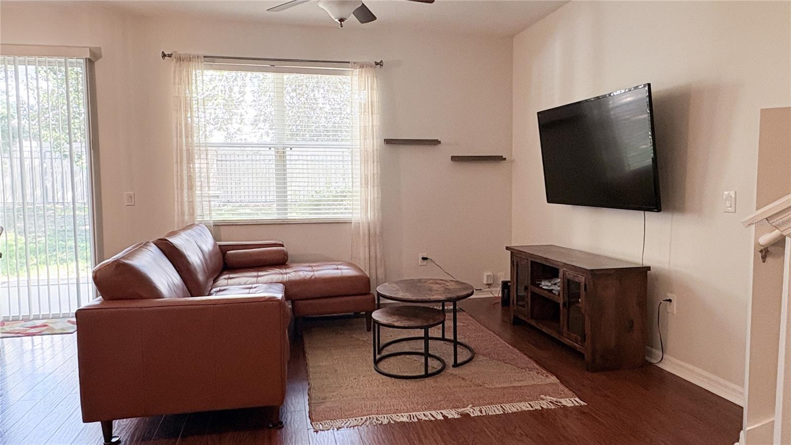 2009 Beachberry Ln Property Photo 5