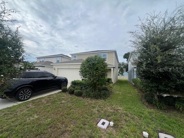 893 Rivers Crossing St Property Photo 4