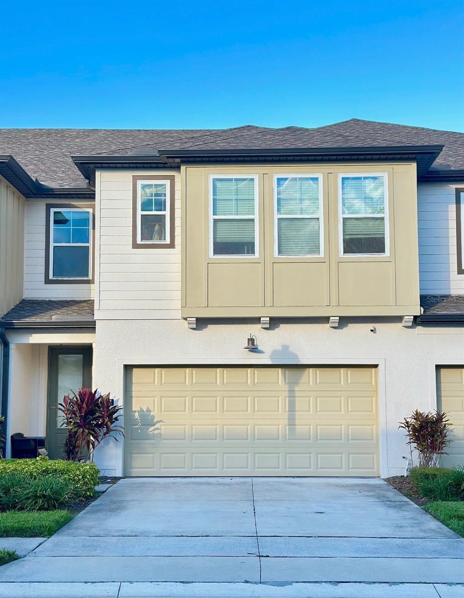 821 Benoi Dr, Property Photo 1