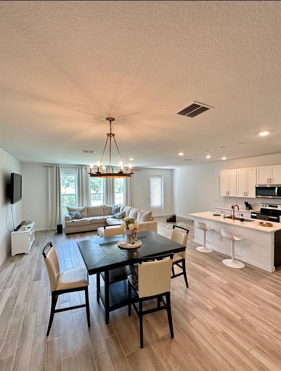 821 Benoi Dr, Property Photo 7