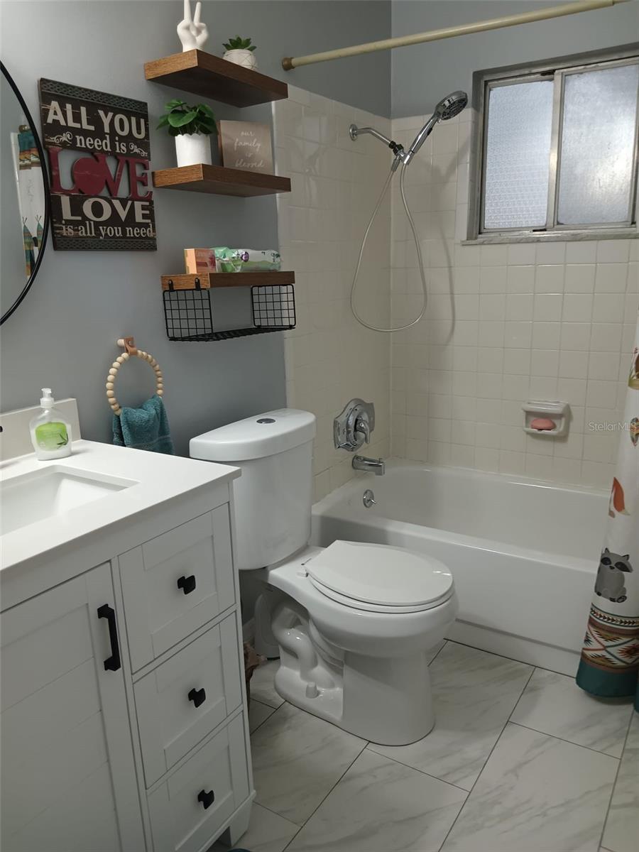 10700 Gardenwood Rd Property Photo 10