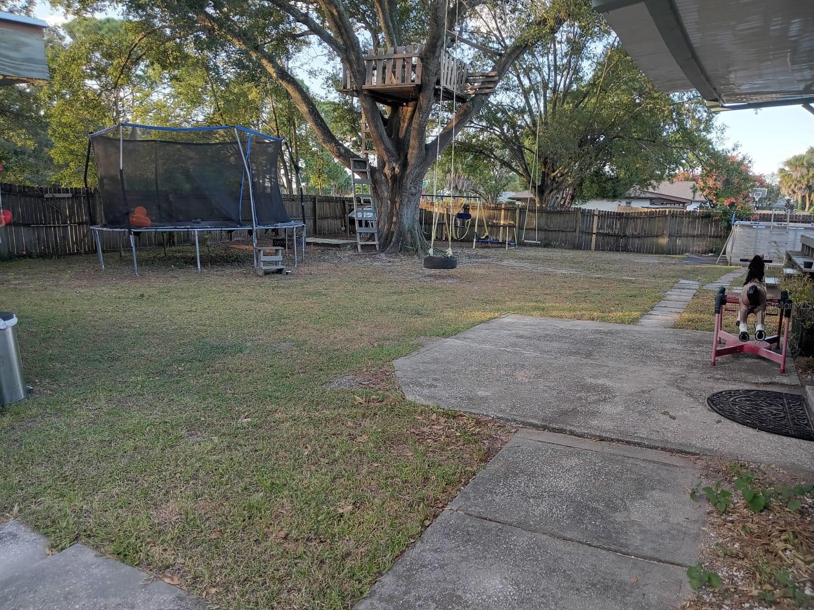 10700 Gardenwood Rd Property Photo 19