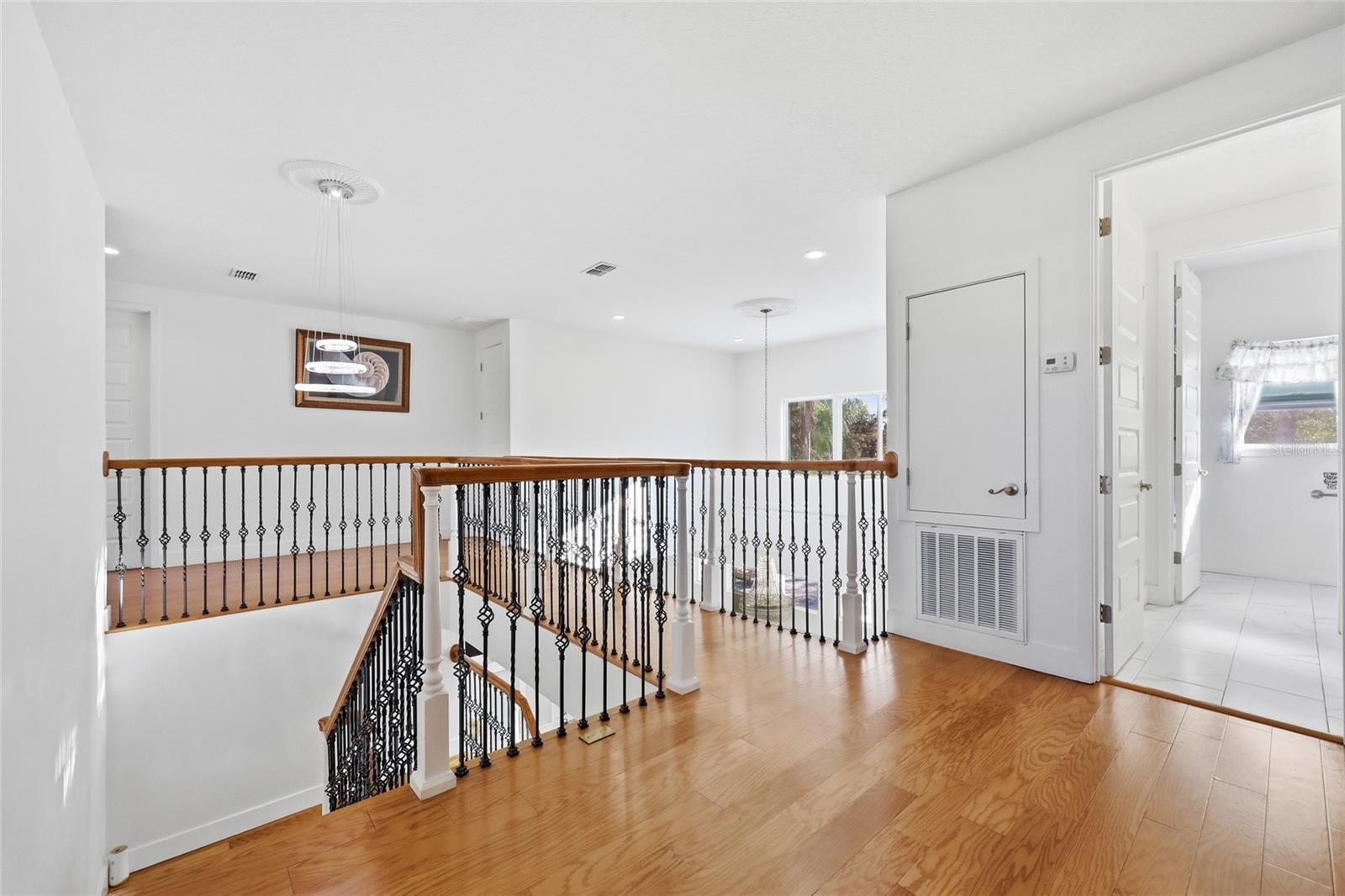 352 Radisson Pl Property Photo 40