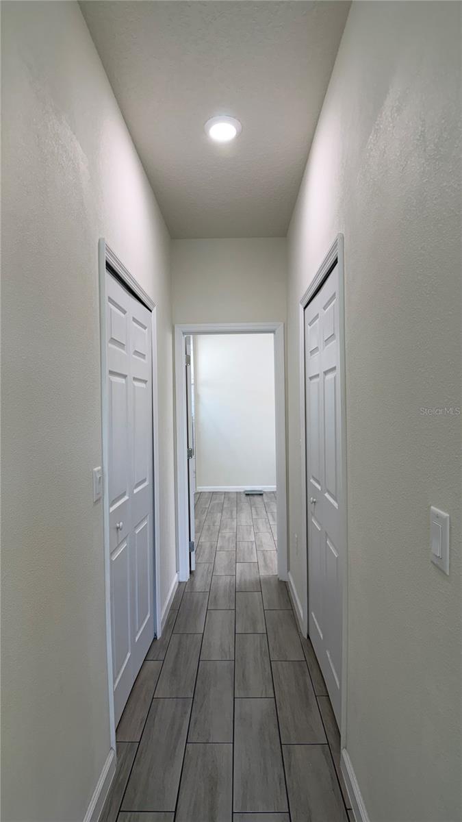 2129 Hibiscus Pl Property Photo 14