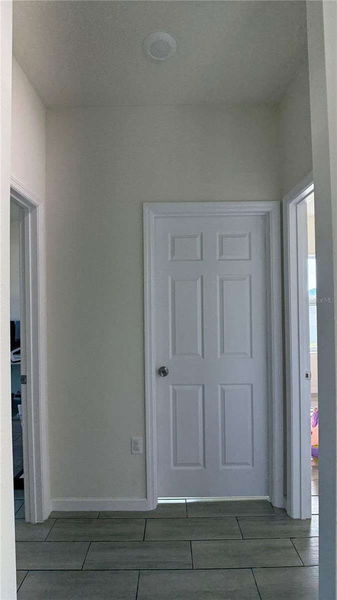 2129 Hibiscus Pl Property Photo 19