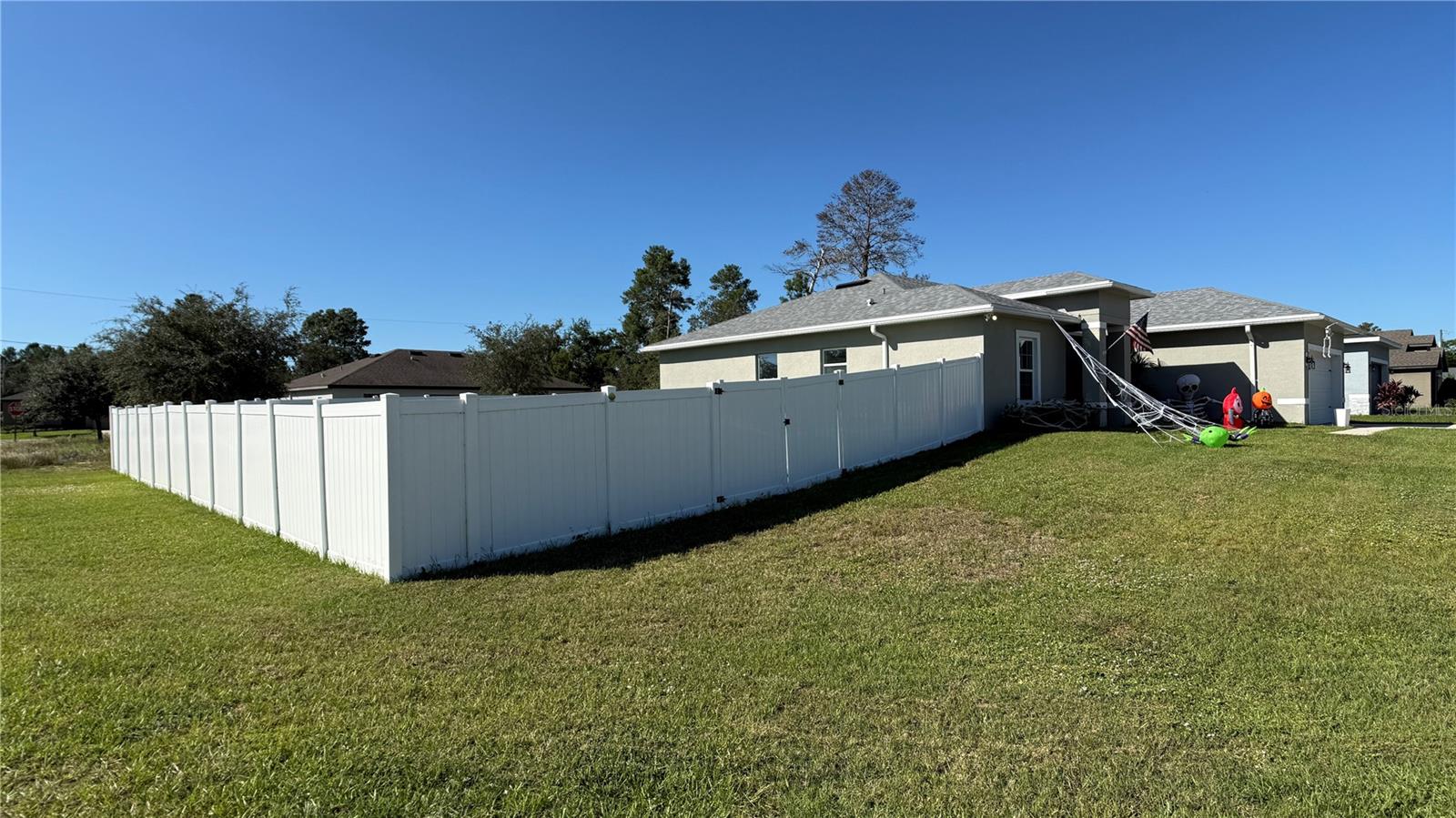 2129 Hibiscus Pl Property Photo 36